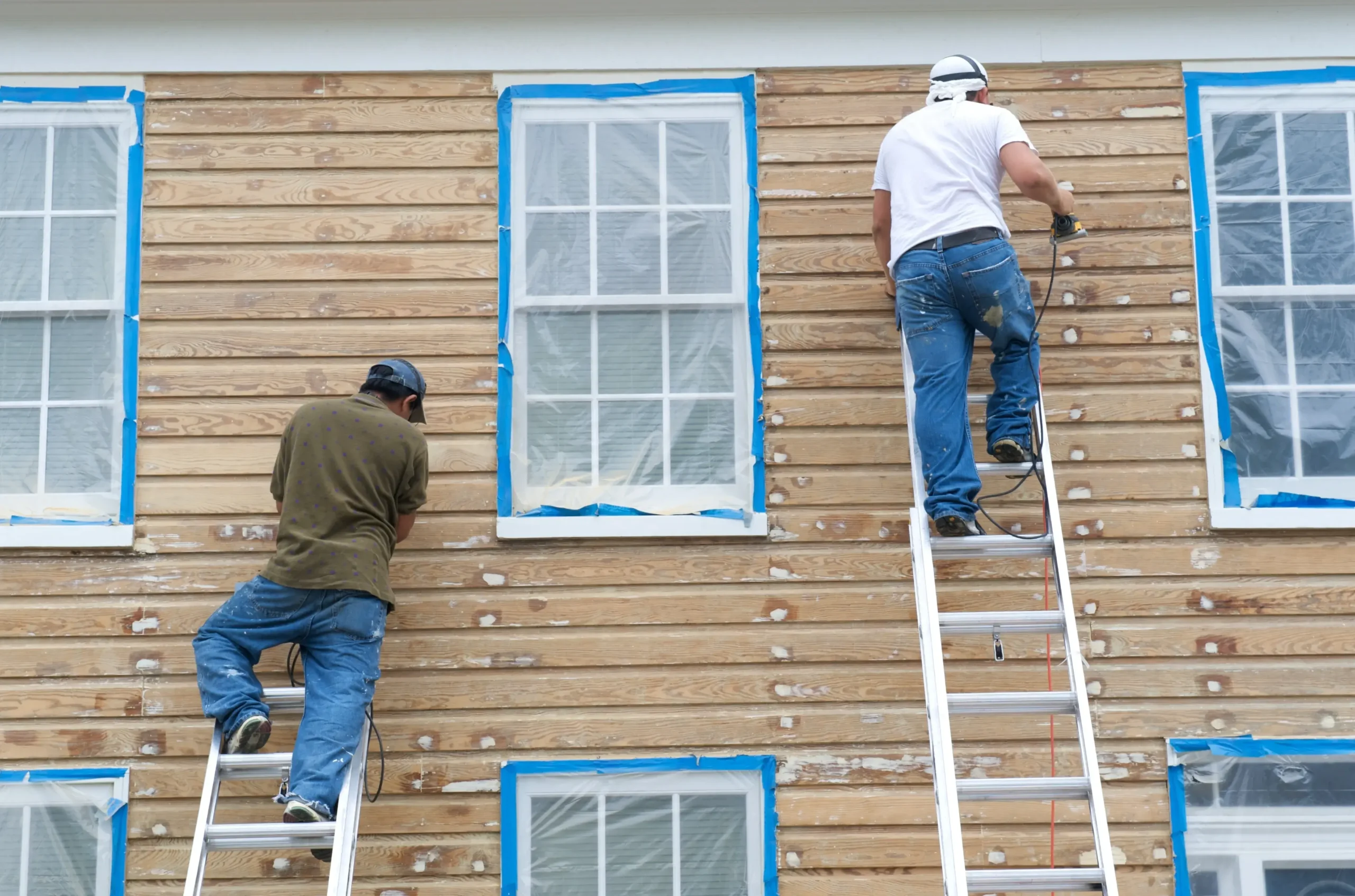 travaux de ravalement de façade échafaudage