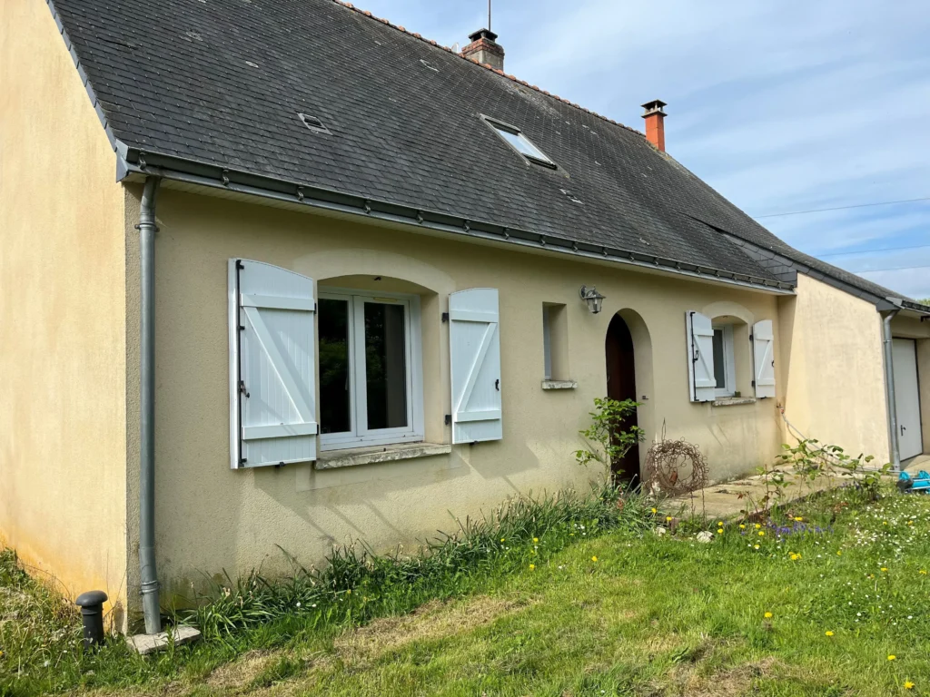 Travaux de ravalement de façade sur maison résidentiel