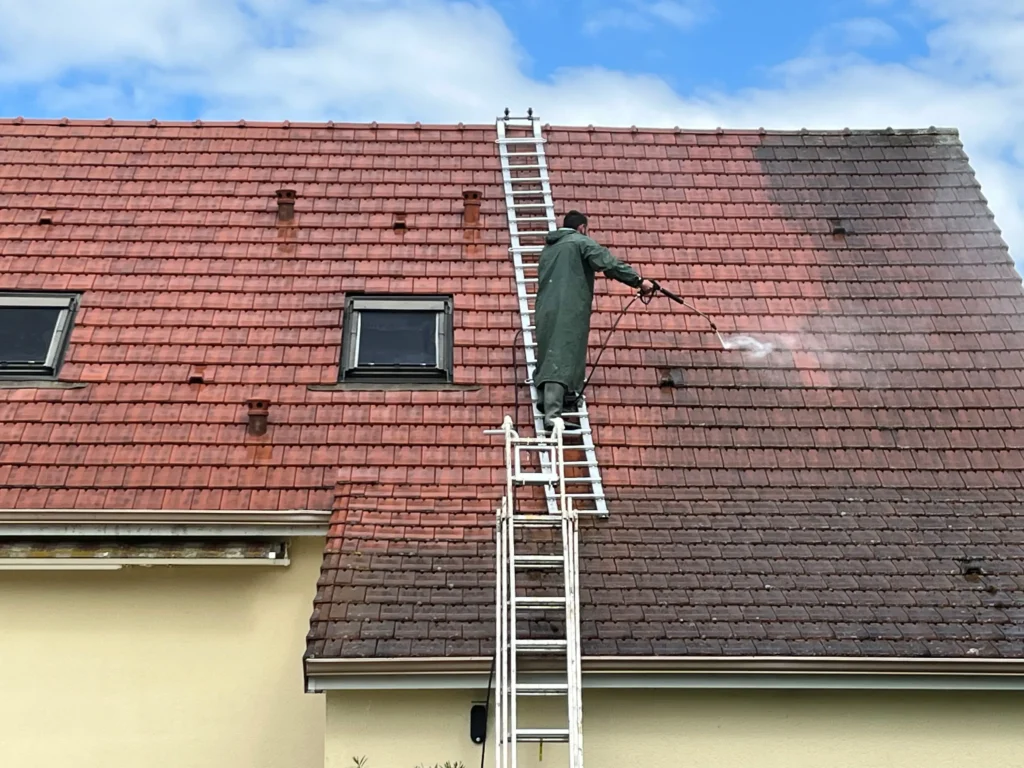 Pose d’échafaudage pour chantier de ravalement de façade